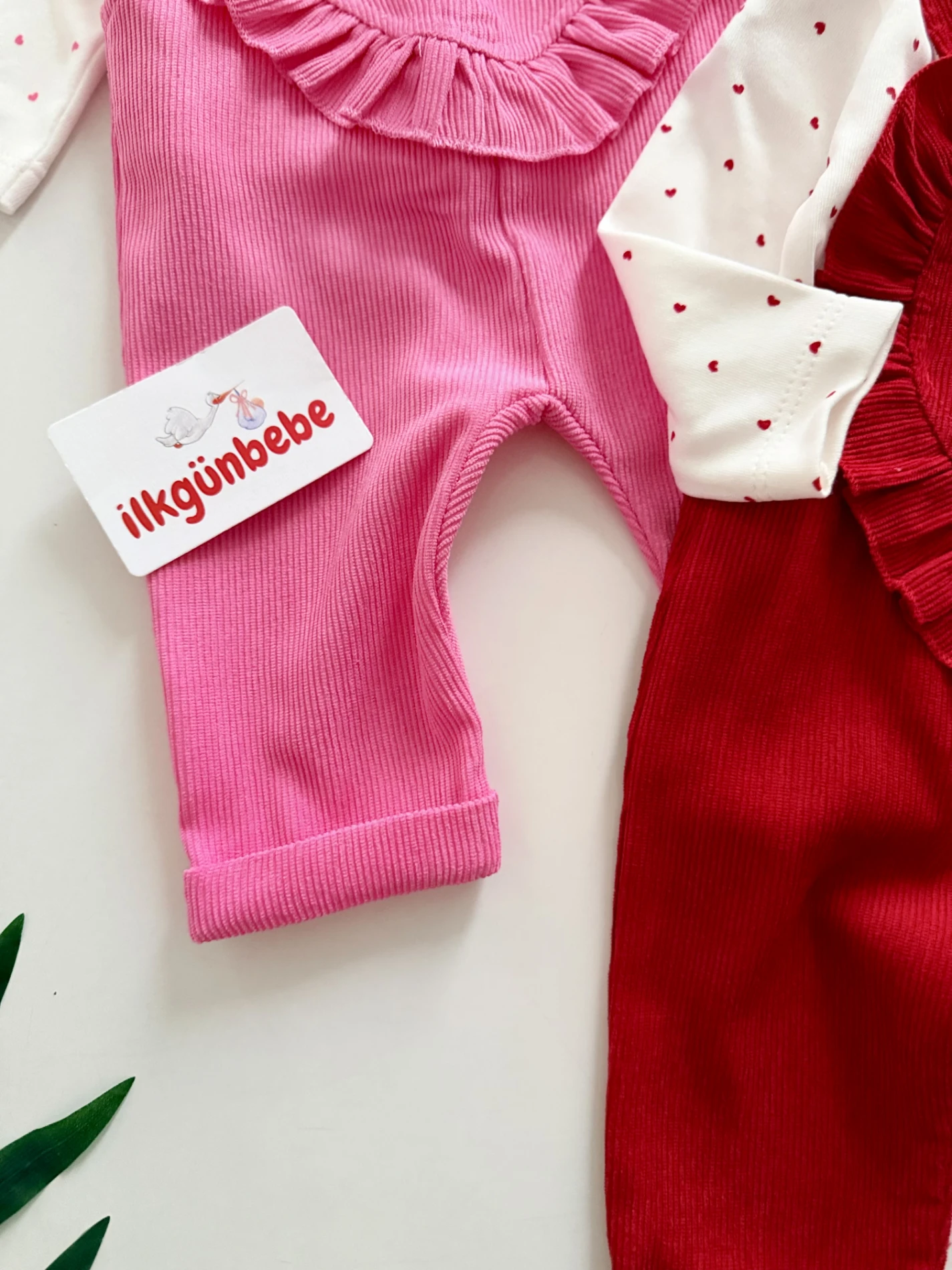 Kalp Tasarımlı Kadife Salopet & Puantiye Body