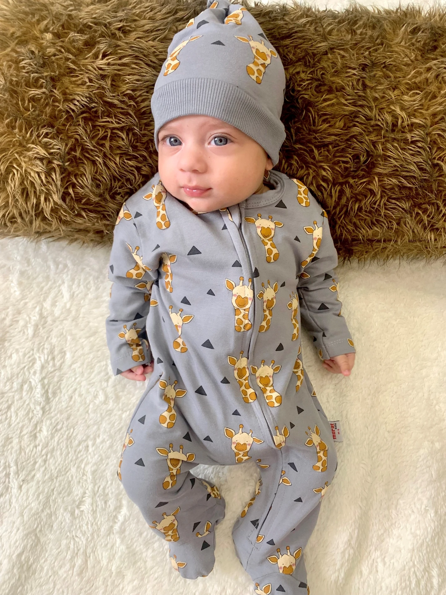 Zürafa Baskılı Fermuarlı Şapkalı Patikli Tulum