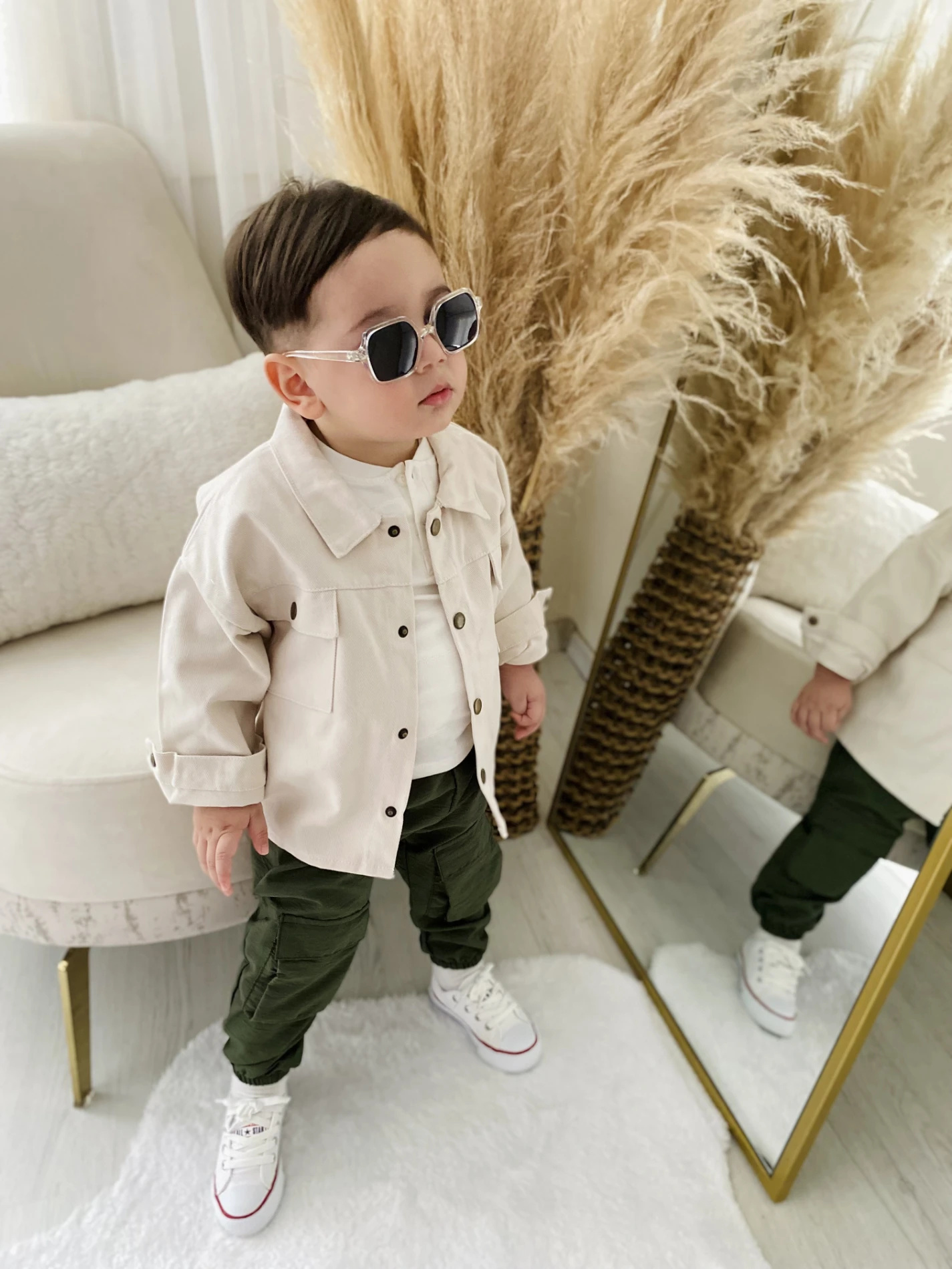 Enjoying  Sunny Days Arkası Baskılı Premium Kalite Ceket Cep Detaylı Pantalonlu Kısa  Kollu Badili 3’lü Tarz Takım ) ÜRÜNÜN PANTALONU KAHVERENGİDİR ) 