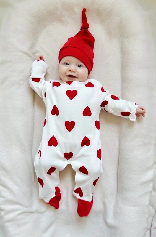 Büyük Kalp Desenli %100 Pamuk Şapkalı Mevsimlik Tulum Set