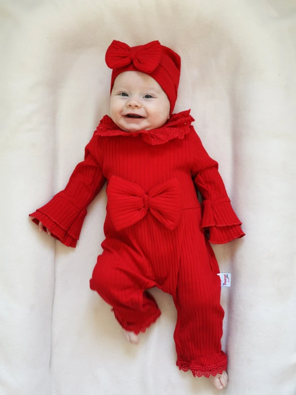 Fiyonklu Dantel Yaka  Detaylı %100 Pamuk Ribanalı Kumaş Tulum Şapka Set