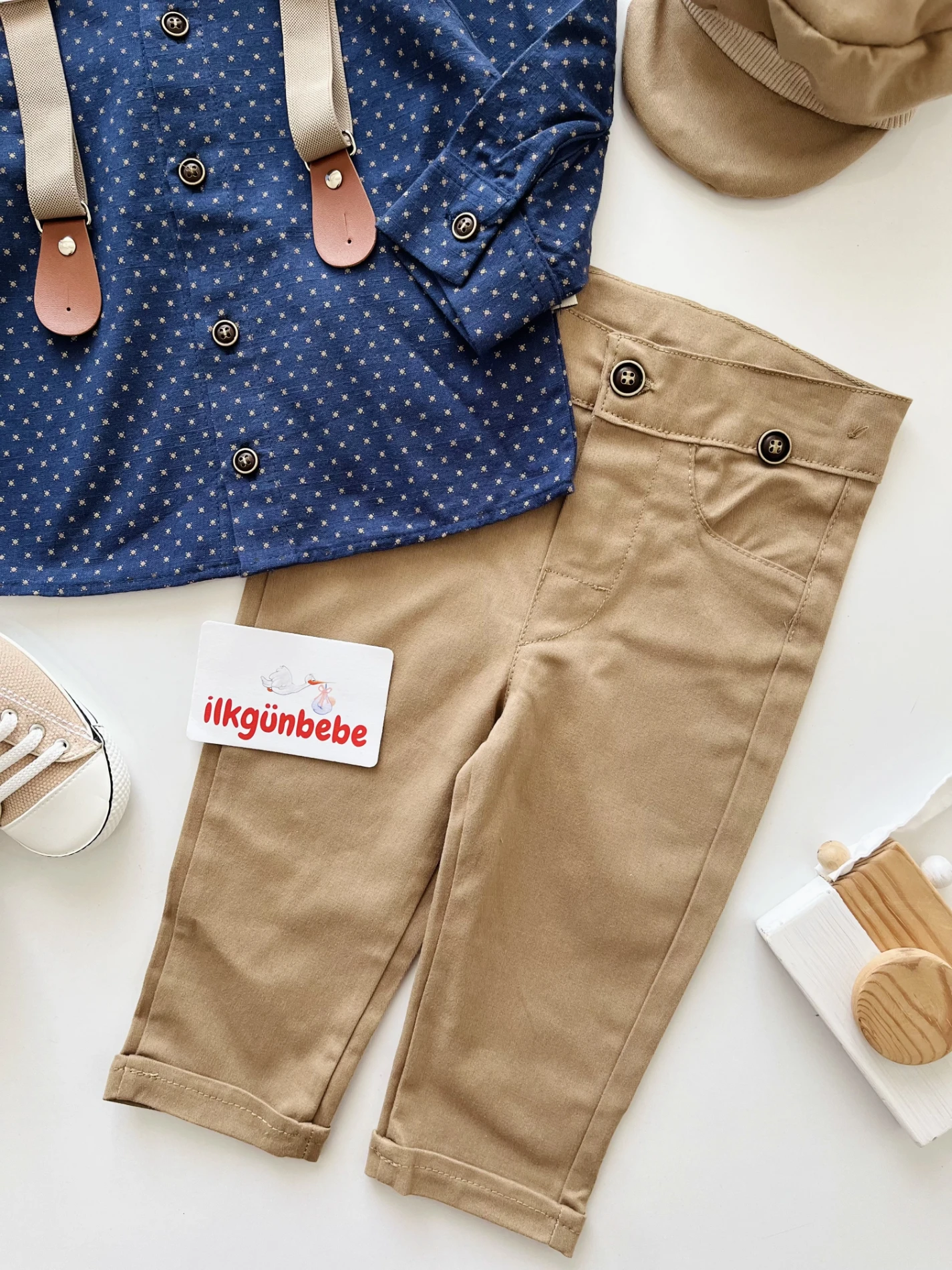 Gabardin Pantalon Keten Gömlekli Kasketli Askı Kemerli Papyonlu 5’li Premium Kalite Takım