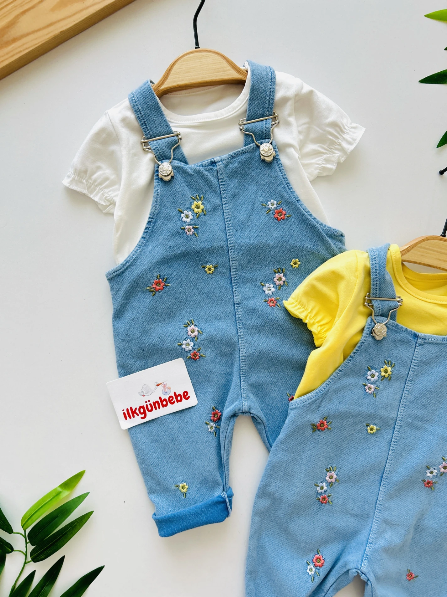 Minik Çiçek  Nakışlı Örme Yumuşacık Likralı Esnek Kumaşlı Salopetli 2’li Premium Kalite Set