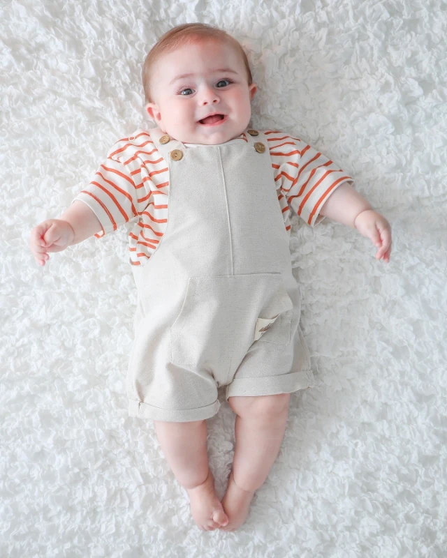 Çizgili Desenli Pamuklu Tişörtlü Keten Salopetli 2’li Takım