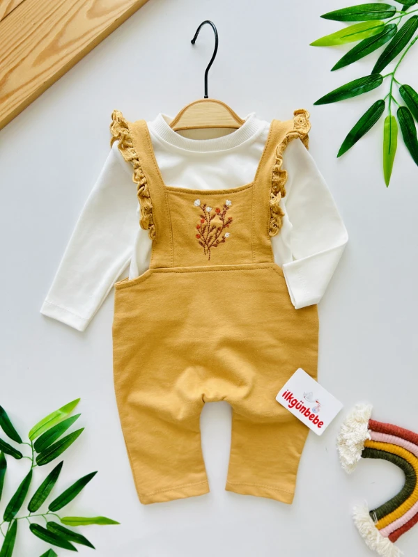 Çiçek  Desenli Salopetli Fırfır Detaylı Uzun Kollu Bodyli 2’li Salopet Takım