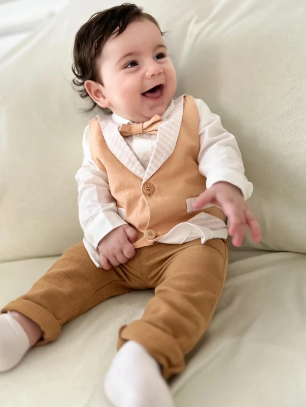 Papyonlu Sahte Yelekli Keten Kumaş Premium Kaliteli Papyonlu Şık Takım