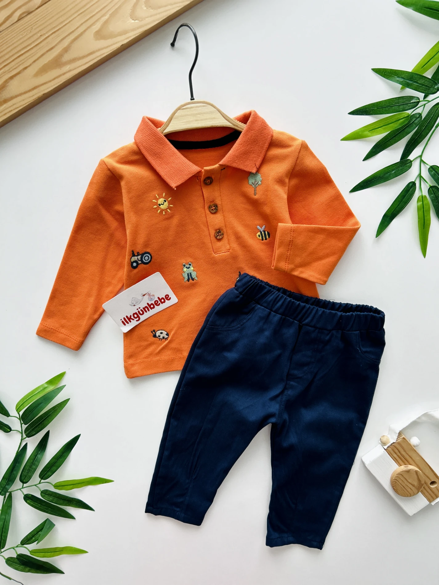 Sevimli Figürler Baskılı Polo Yaka Keten Pantalonlu 2’li Cool Takım