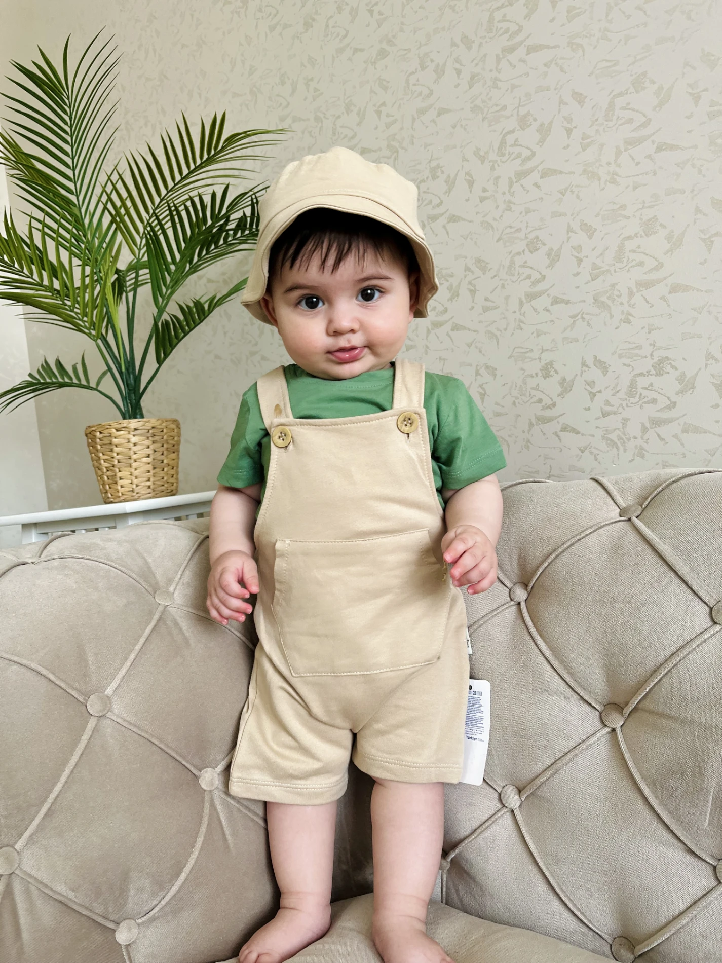 Bucket Şapkalı %100 Pamuk  Kumaşlı Tişörtlü Salopetli 3’lü Takım