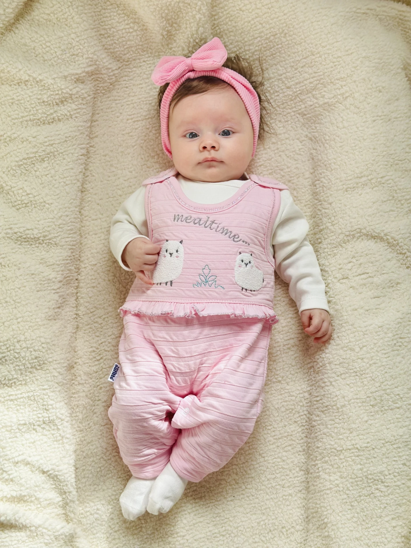 Sevimli Kuzucuk Desenli Çorap Hediyeli Zıbınlı Bodyli 3’lü Set