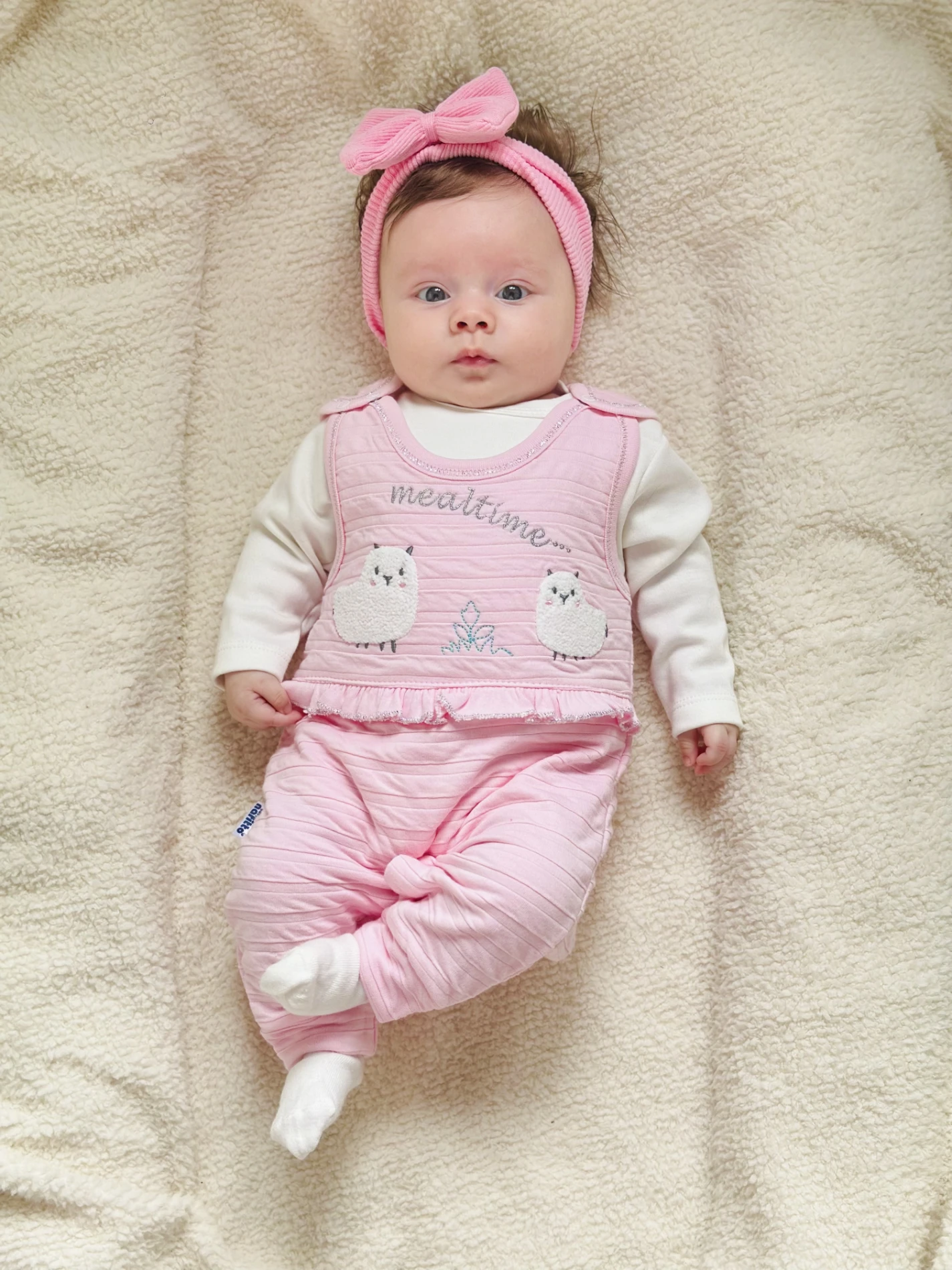 Sevimli Kuzucuk Desenli Çorap Hediyeli Zıbınlı Bodyli 3’lü Set