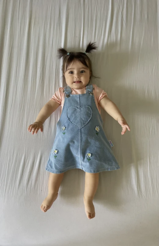 Papatya Nakışlı Likralı Yumuşacık Kumaş Kot Jile Elbiseli Fırfır Kollu Tişörtlü 2’li Elbise Set