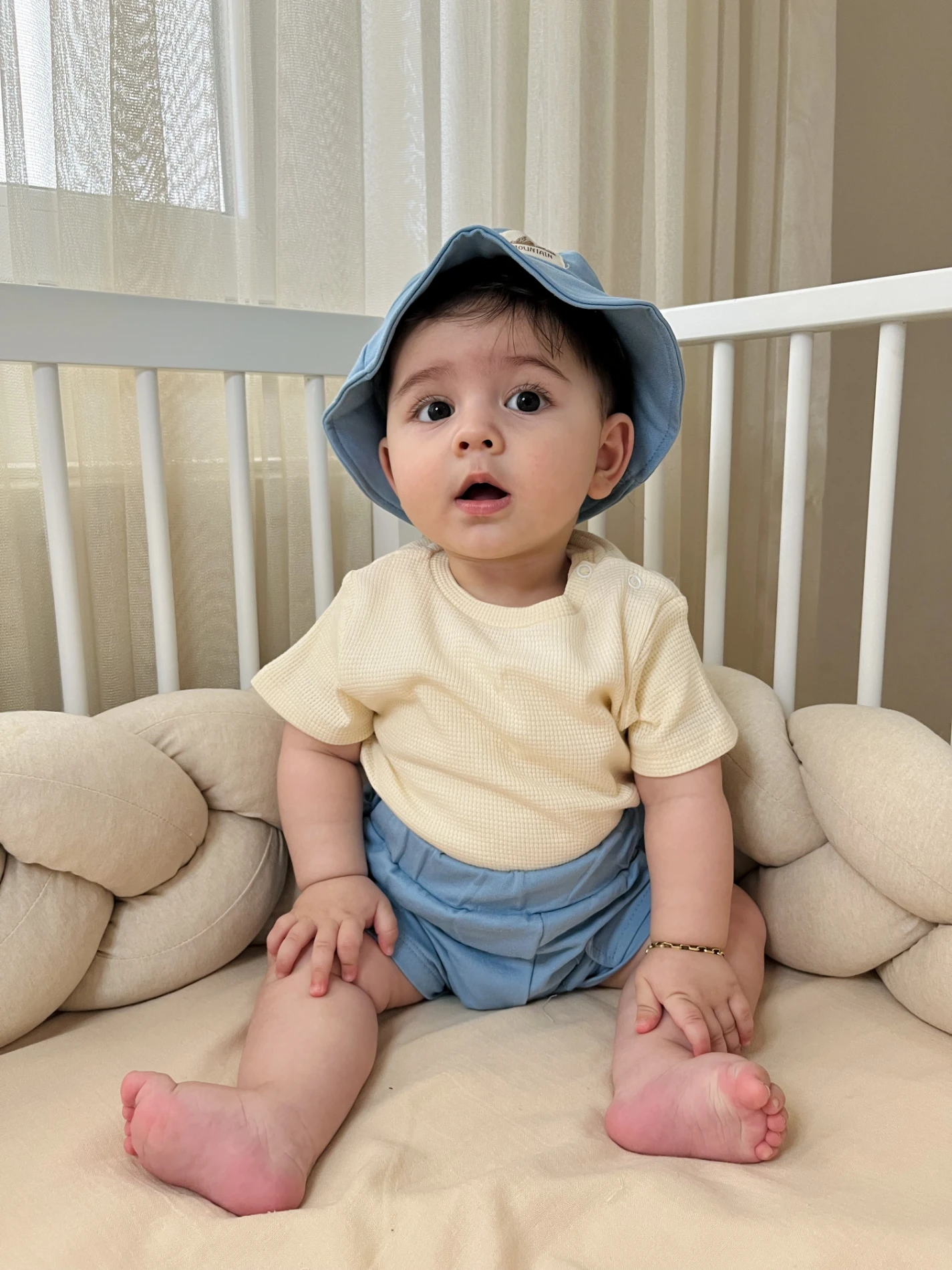 Safari Bucket Şapkalı Cep Detaylı Şortlu Waffle Kumaş Tişörtlü 3’lü Set