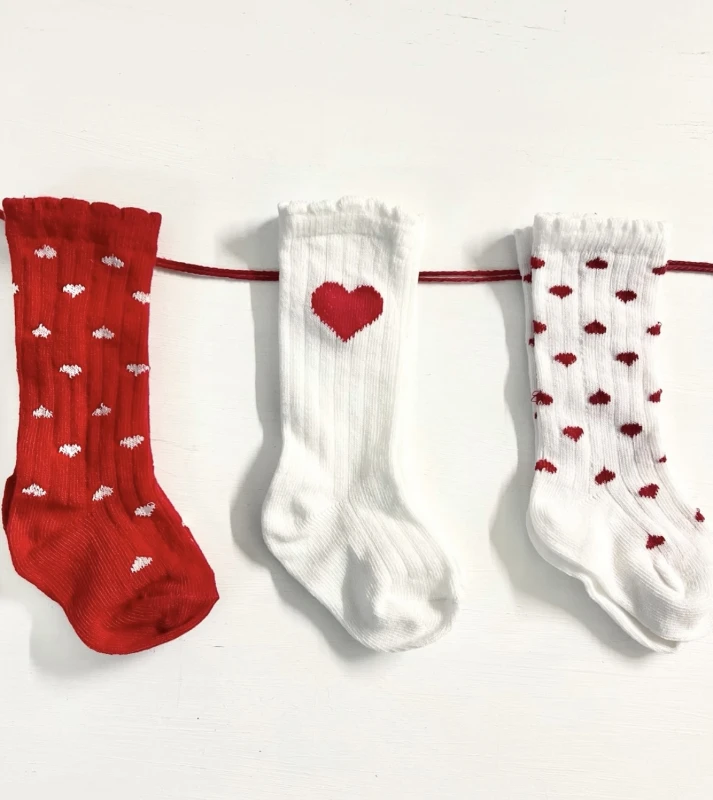 Kalp Desenli Pinterest Diz Altı 3’lü %100 Pamuk Çorap Set