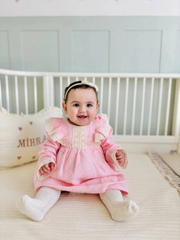 Mila Dantel Zarif Detaylı Vintage Keten %100 Pamuk Tüllü Astarlı Elbise