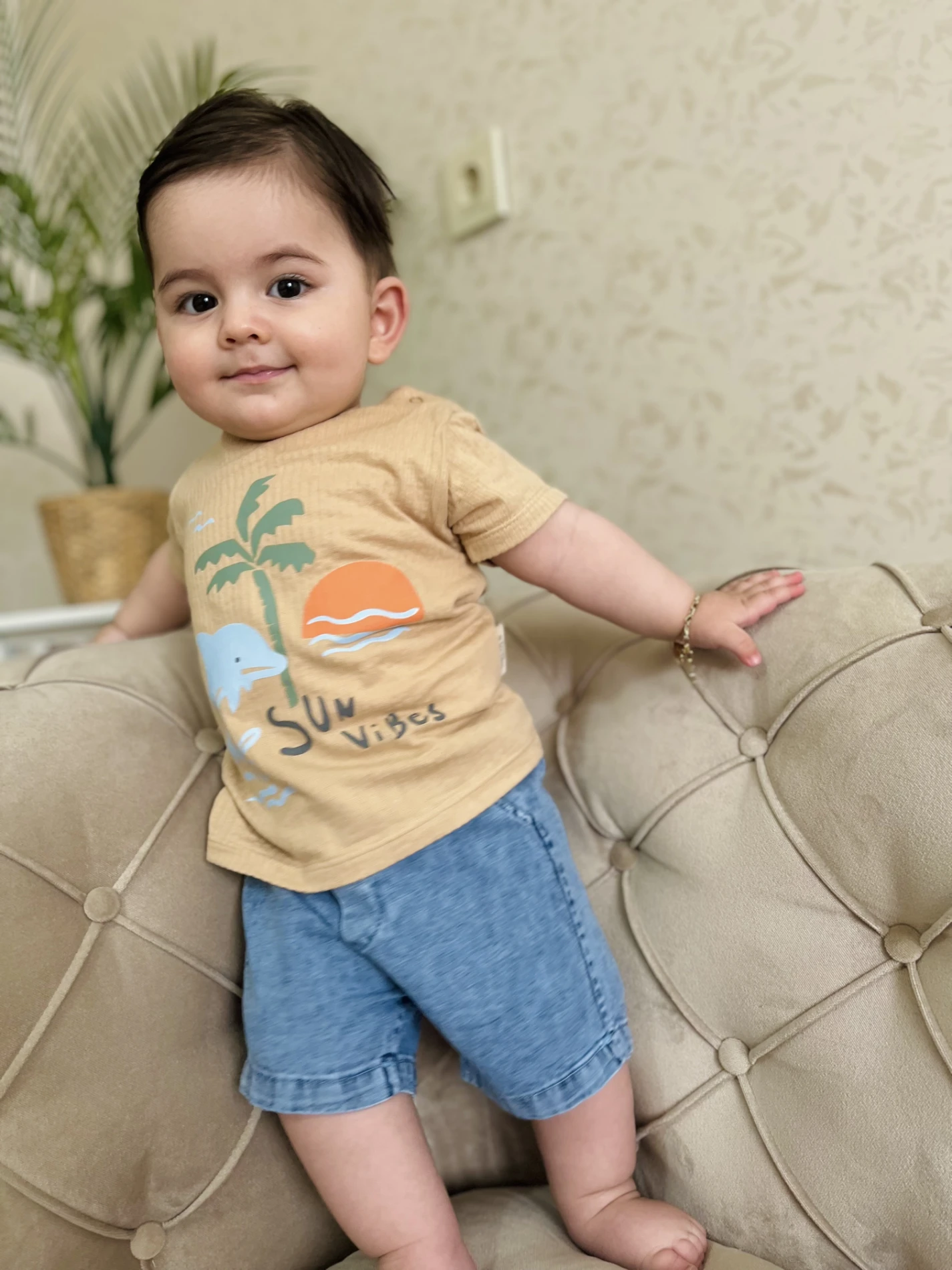 Sun Vibes Nefes Alan %100 Pamuk Tişörtlü Kot Şortlu Takım