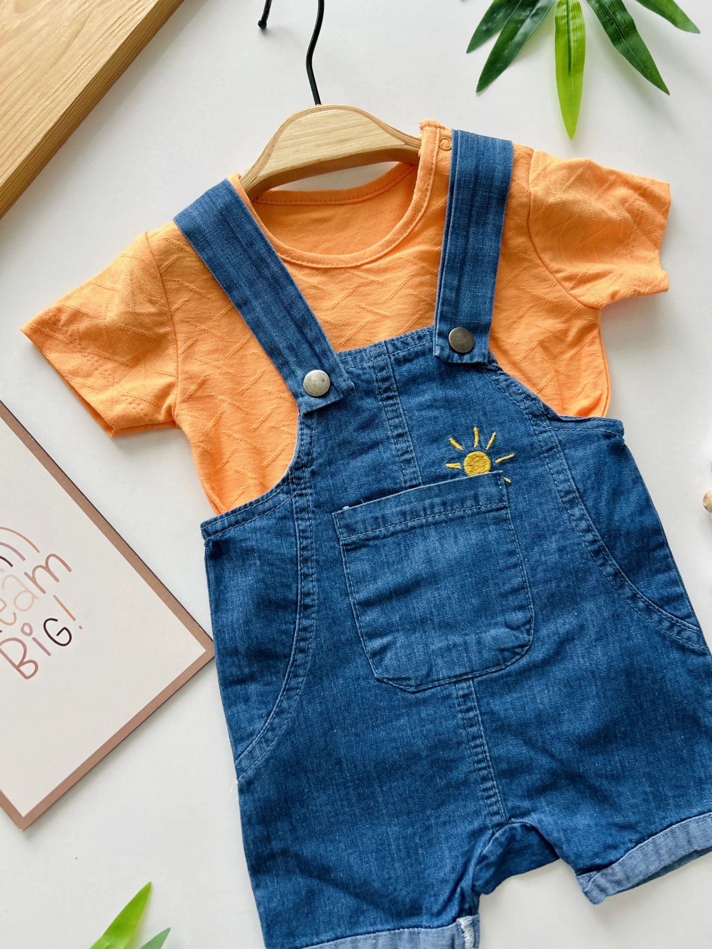 Güneş Temalı Denim Kot Salopetli %100 Pamuk Tişörtlü 2’li Takım