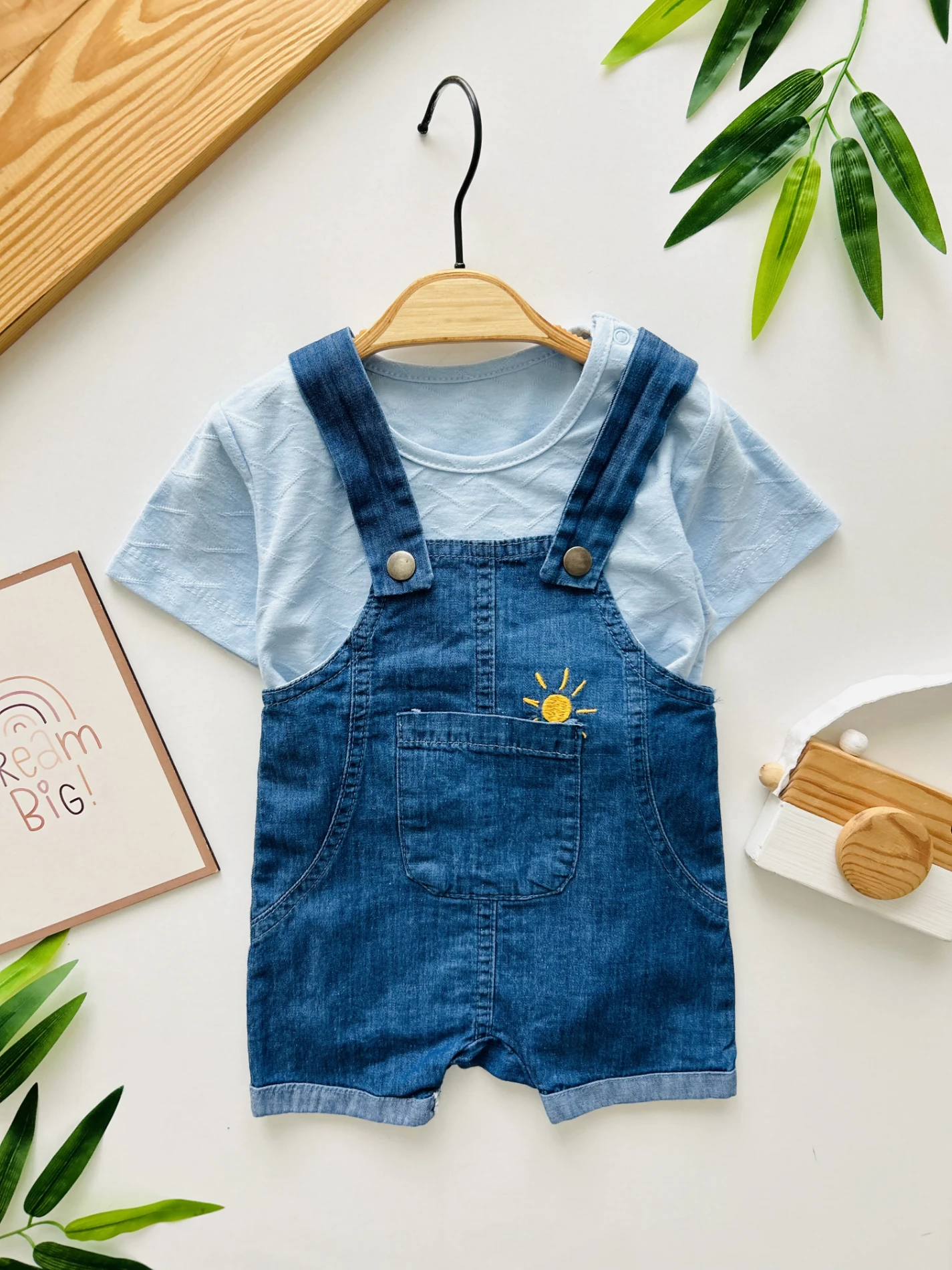 Güneş Temalı Denim Kot Salopetli %100 Pamuk Tişörtlü 2’li Takım