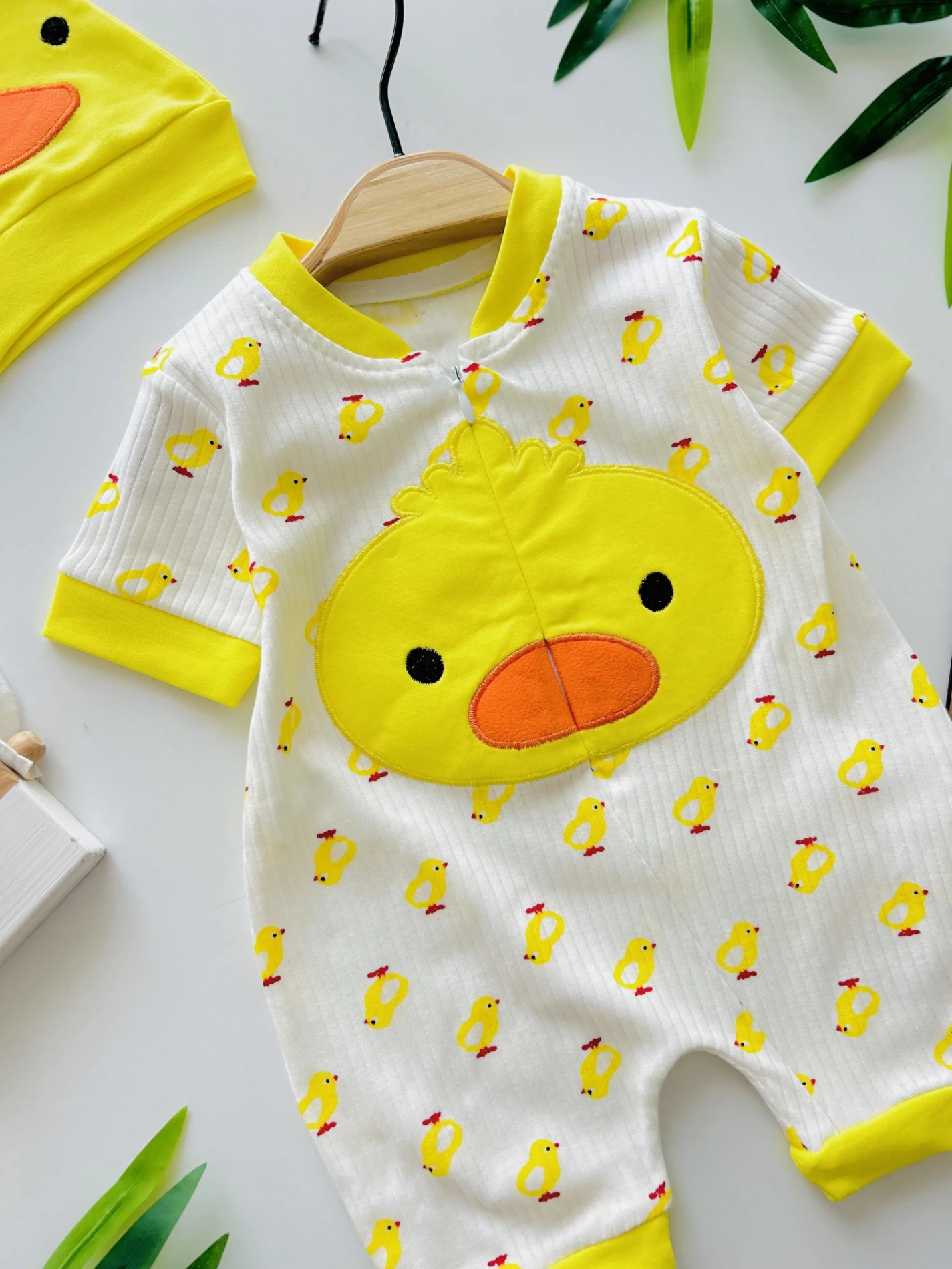 Minik Civciv Desenli %100 Pamuk Yumuşacık Unisex Tulum Set