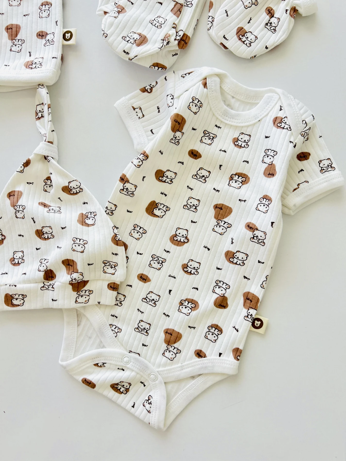 Minik Teddy  Desenli 10 Parça Yenidoğan %100 Pamuk Yumuşacık Set