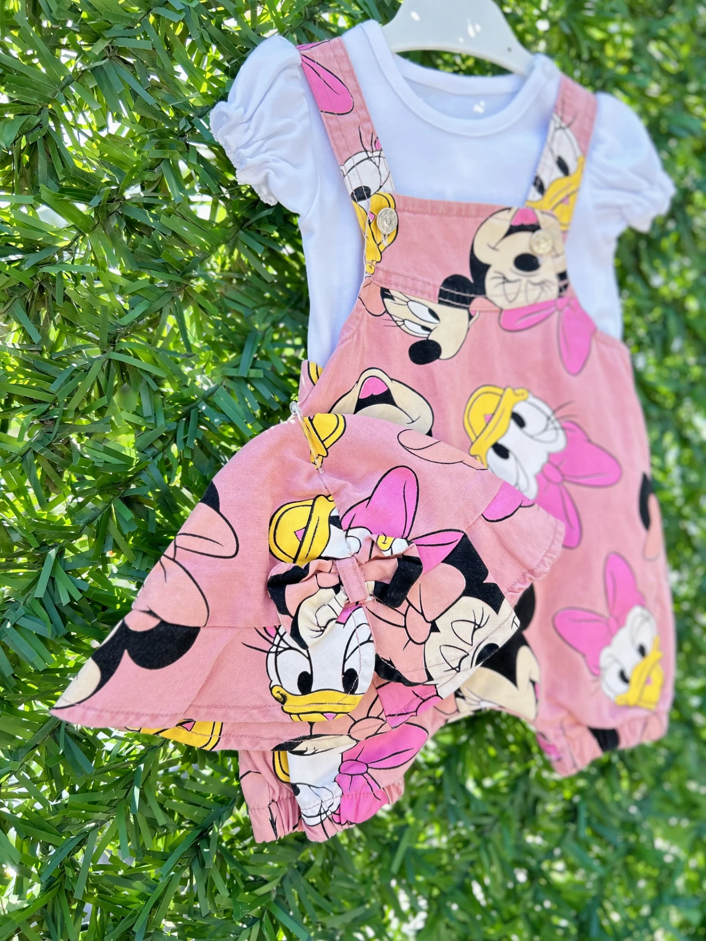Minnie Mouse Desenli Kot Salopetli Bucket Şapkalı 3’lü Set