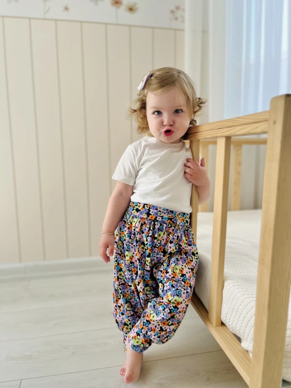 Çiçek Desenli Şalvarlı Kısa Kollu Tişörtlü  2’li Takım