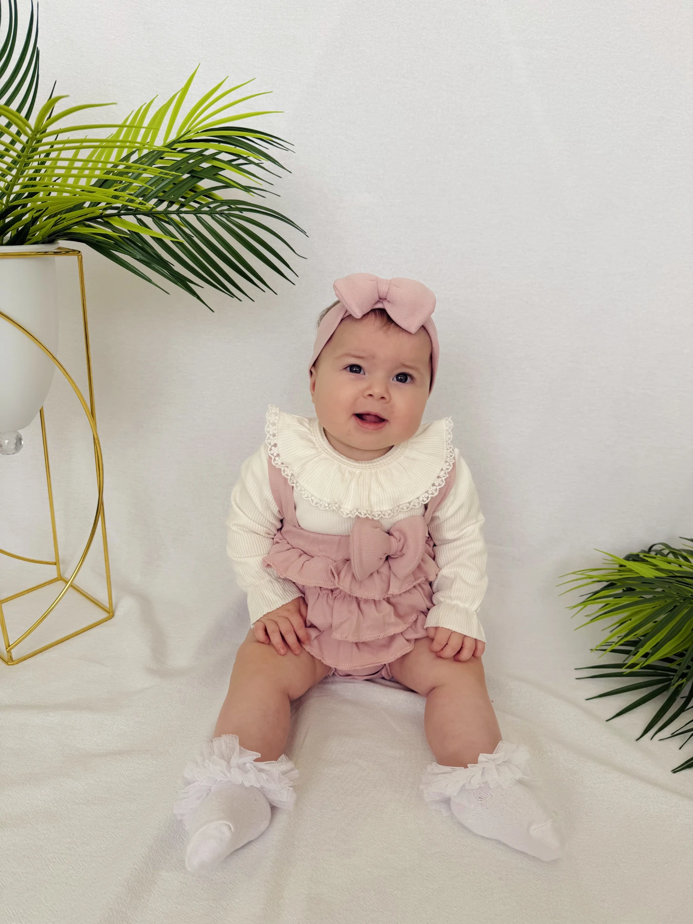Fiyonk Detaylı Fırfırlı Romper %100 Pamuk Bandanalı Takım