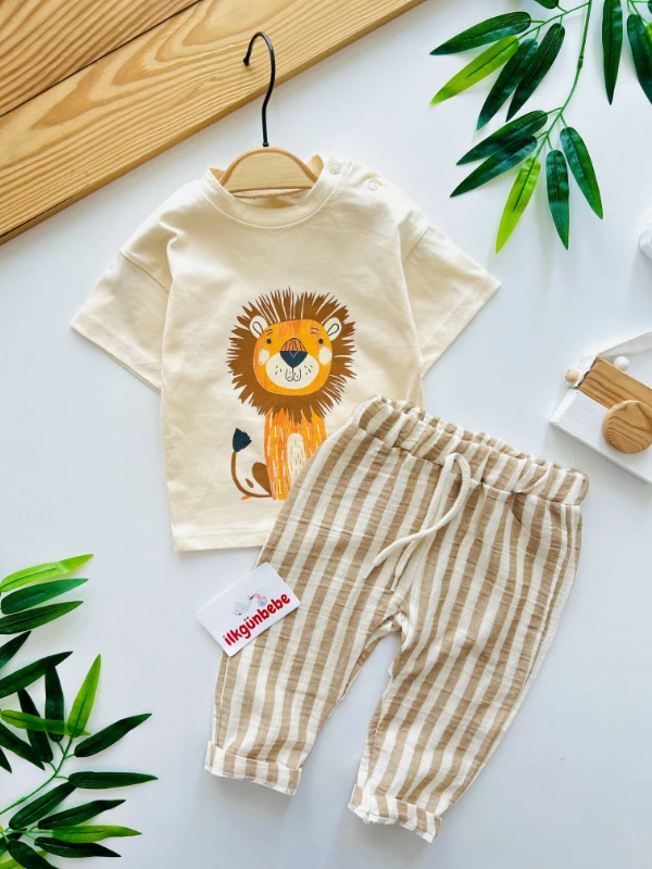 Aslan Figürlü Çizgili Müslin Kumaş 2’li Takım
