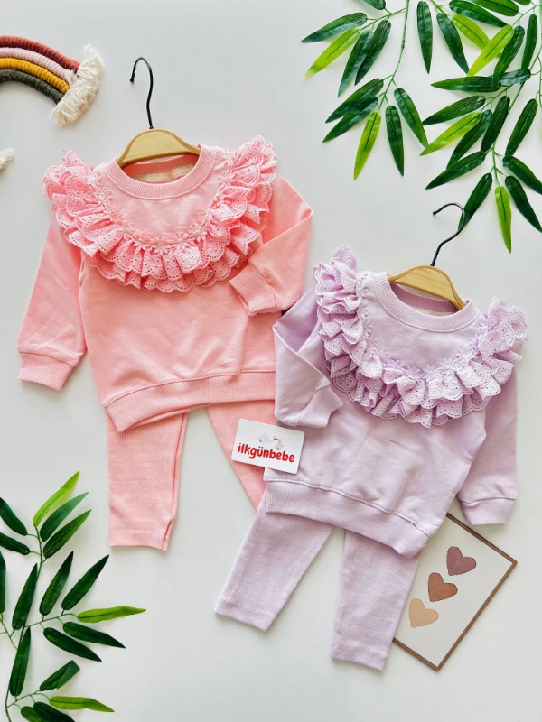 Çiçek Yaka Detaylı %100 Pamuk Takım