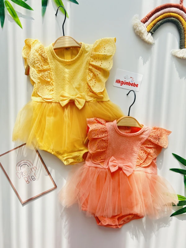 Fiyonk Detaylı Tütülü Elbise 