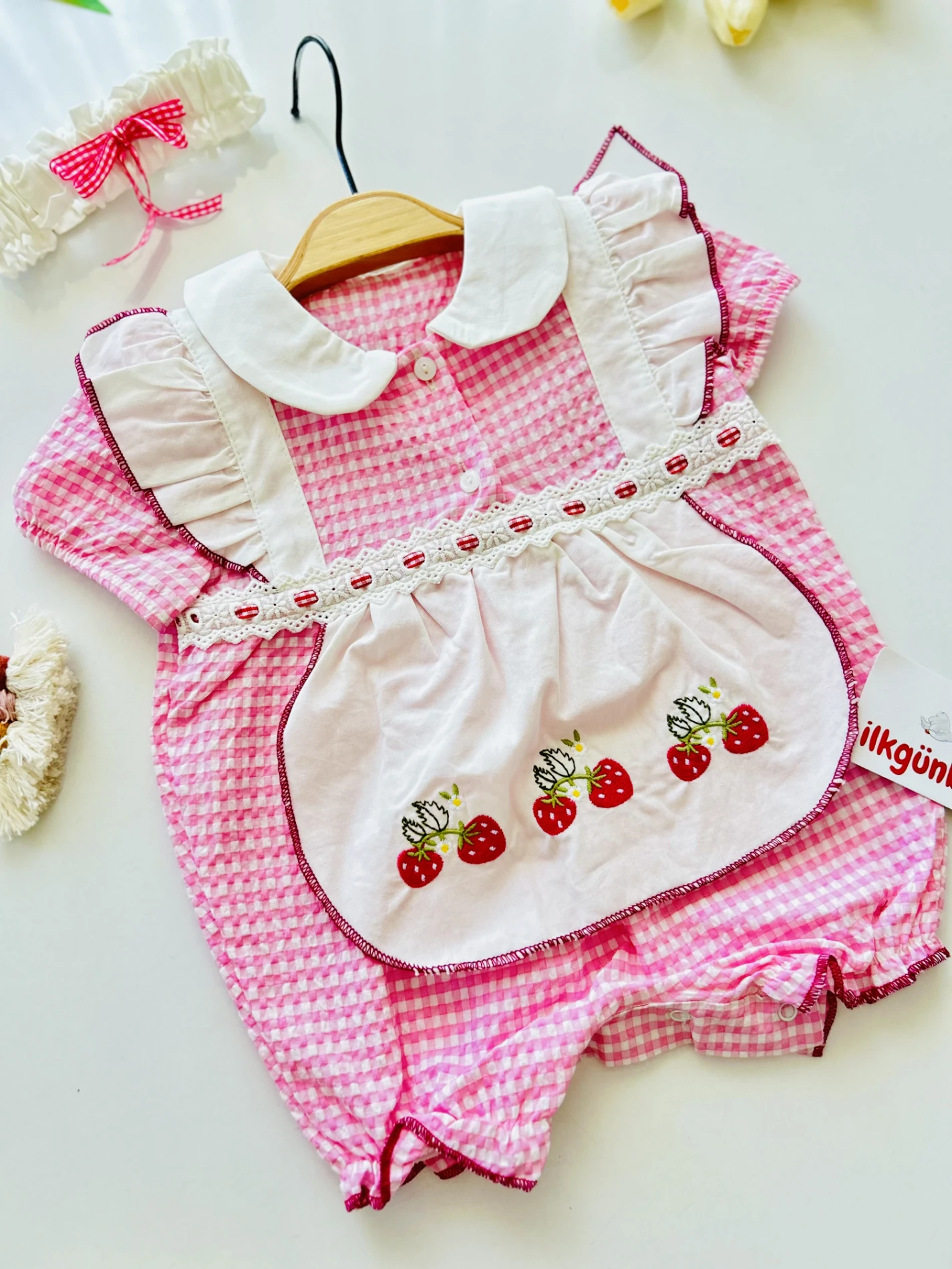 Hermosa Kiraz Desenli Ekoseli Bandanalı Tulum Set