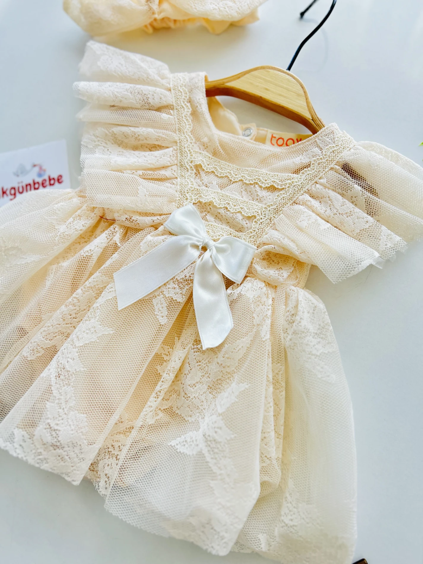 Ahsen Dantel Detaylı  Bodysuit Özel Gün Elbise