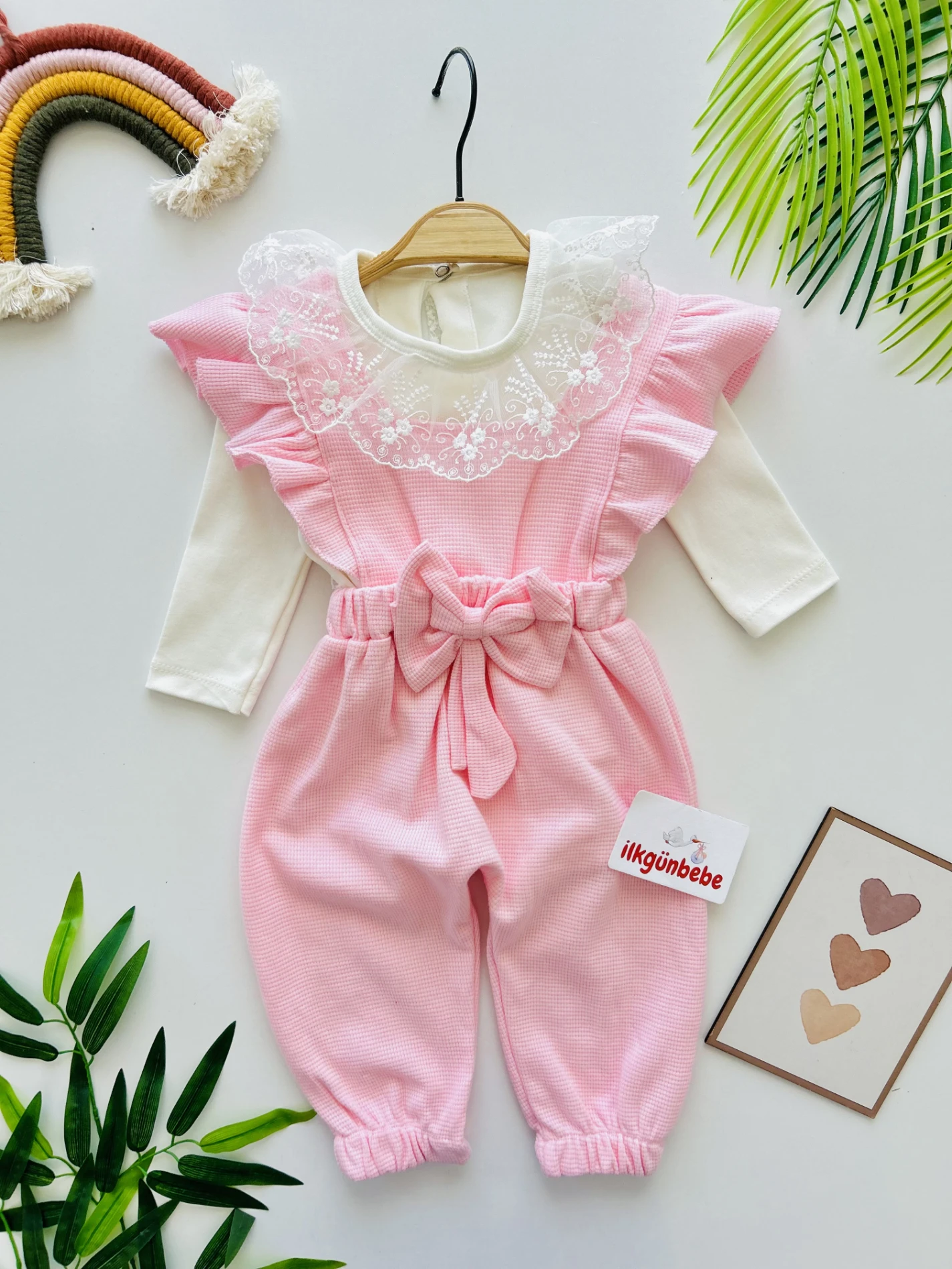 Güpür Yaka Detaylı Bodyli Fiyonklu Salopetli 2’li Set