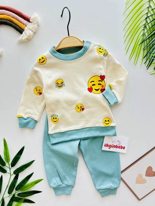 Emoji Baskılı Mevsimlik Takım
