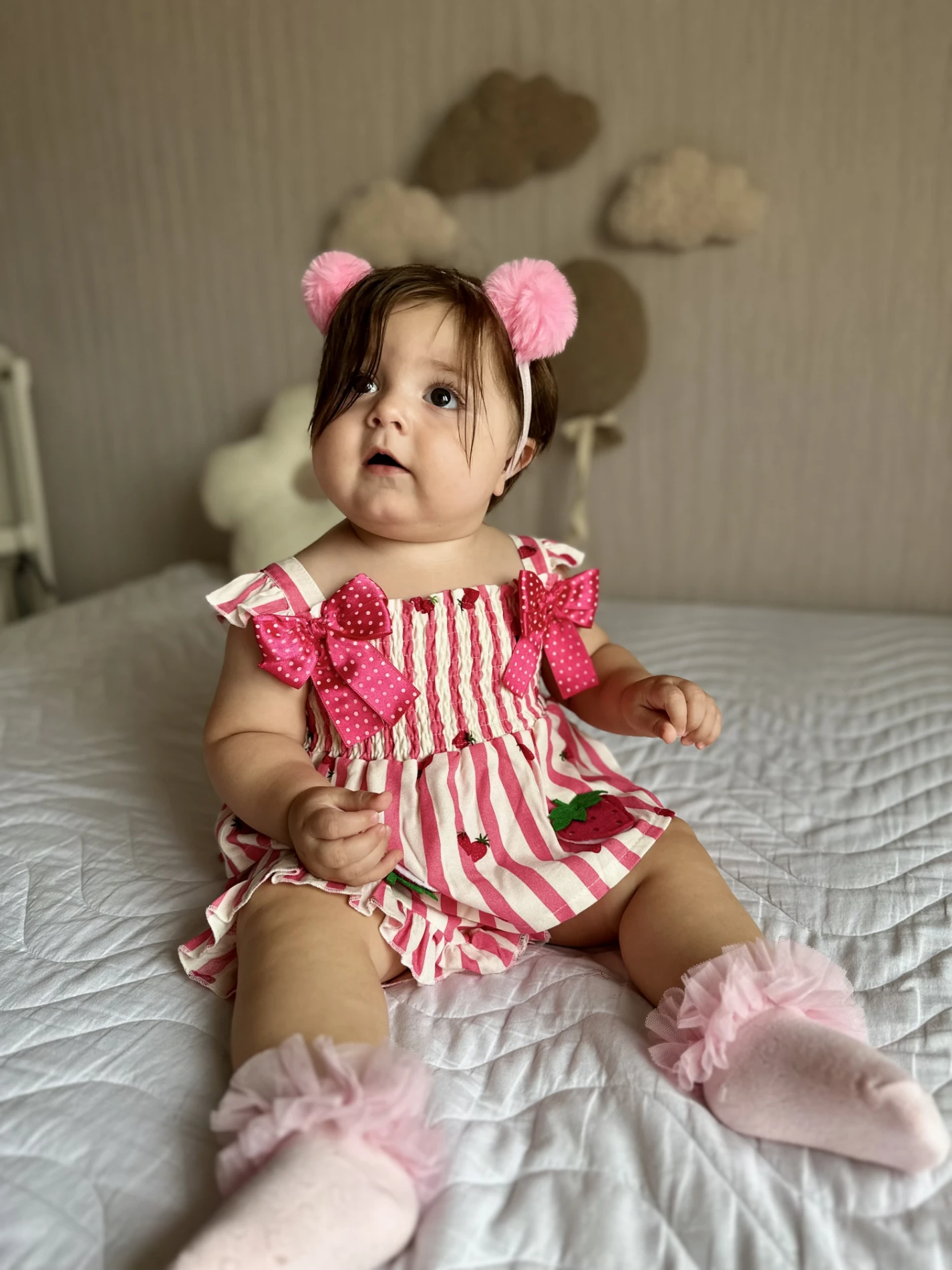 Çilek Desenli Fiyonk Detaylı 2’li Yazlık Takım