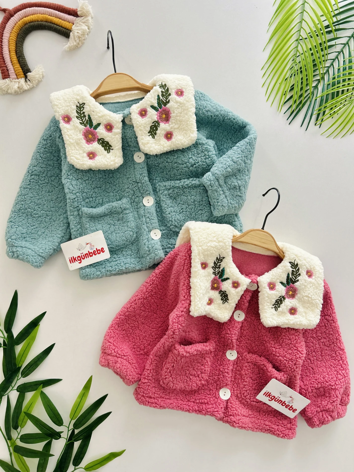 Çiçek Yaka Temalı %100 Welsoft Kışlık Mont