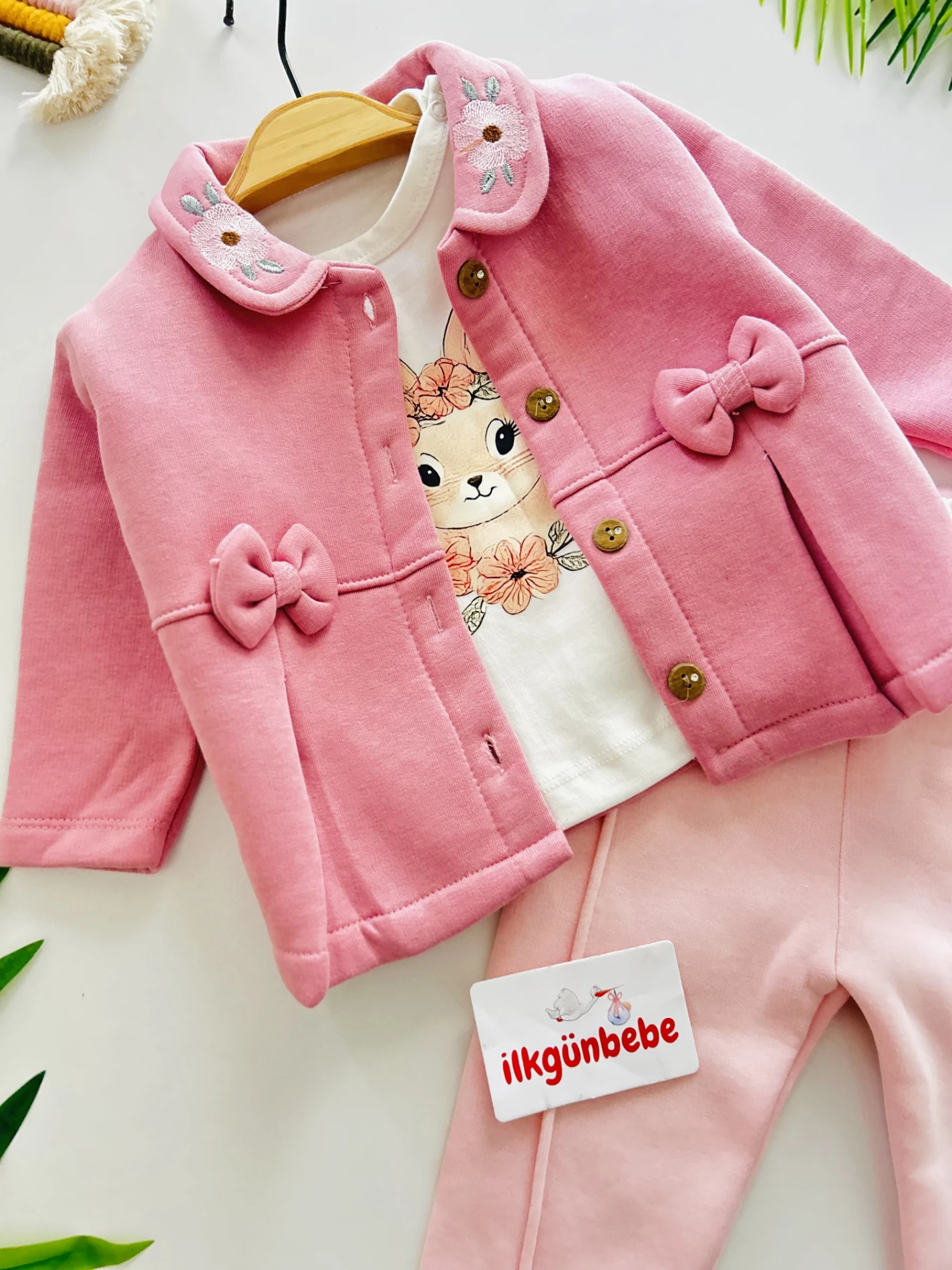 Fiyonklu Yaka Detaylı   3 İp İçi Şardonlu Kışlık 3’lü Premium Kalite Takım