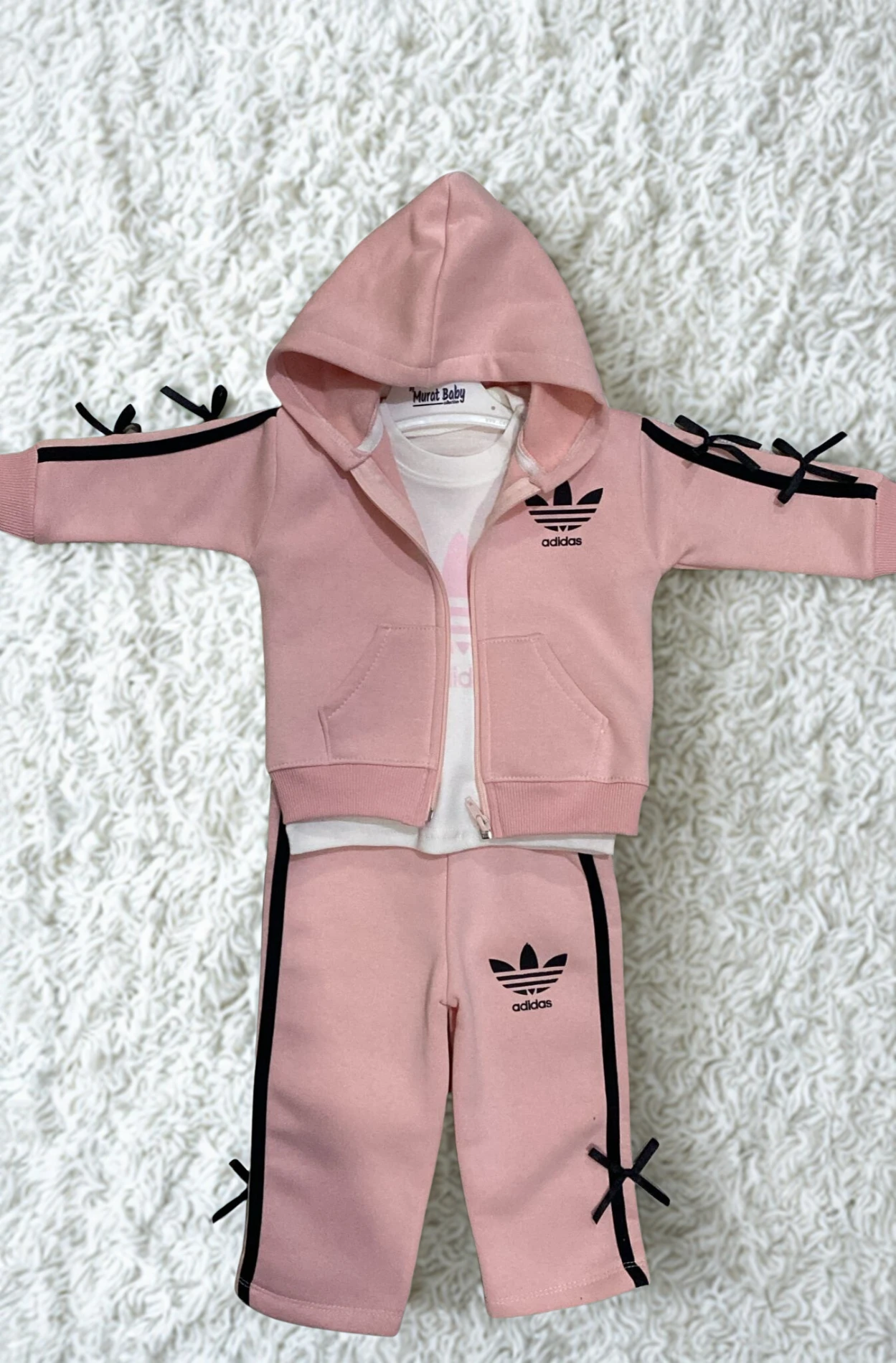 Marka Fiyonk Detaylı 3 İp Şardonlu 3’lü Takım