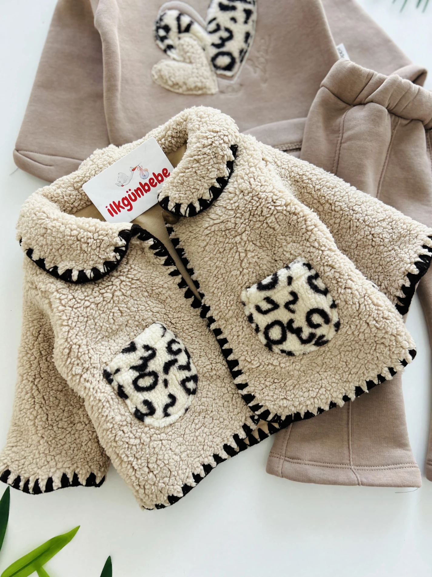 Leogirl Montlu Premium Kalite Kışlık Şardonlu 3’lü Kız Bebek Takım