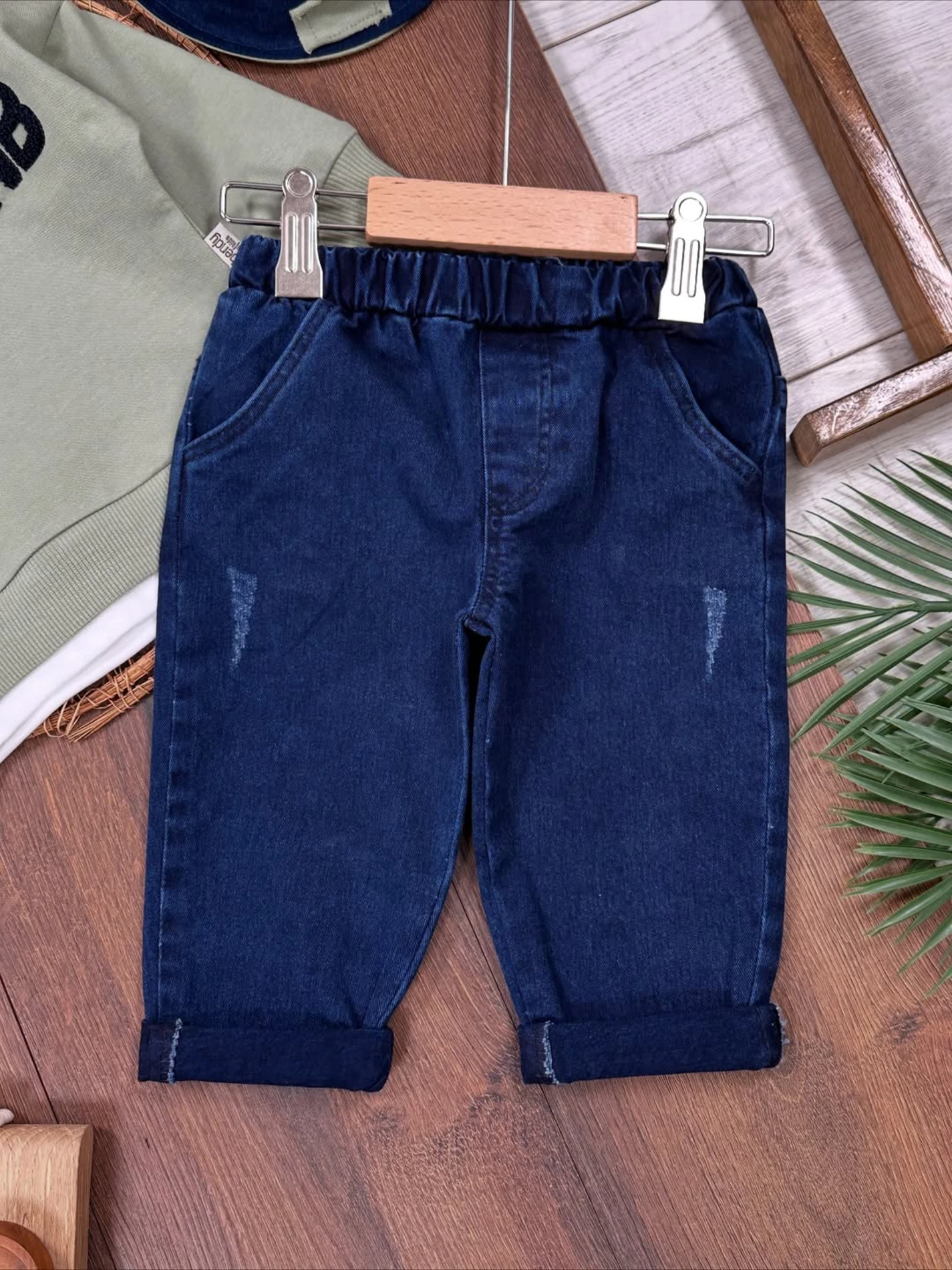 Likralı Kot Pantolon Çift Taraflı Şapka NakışlıSweatshirt 3lü  Takım