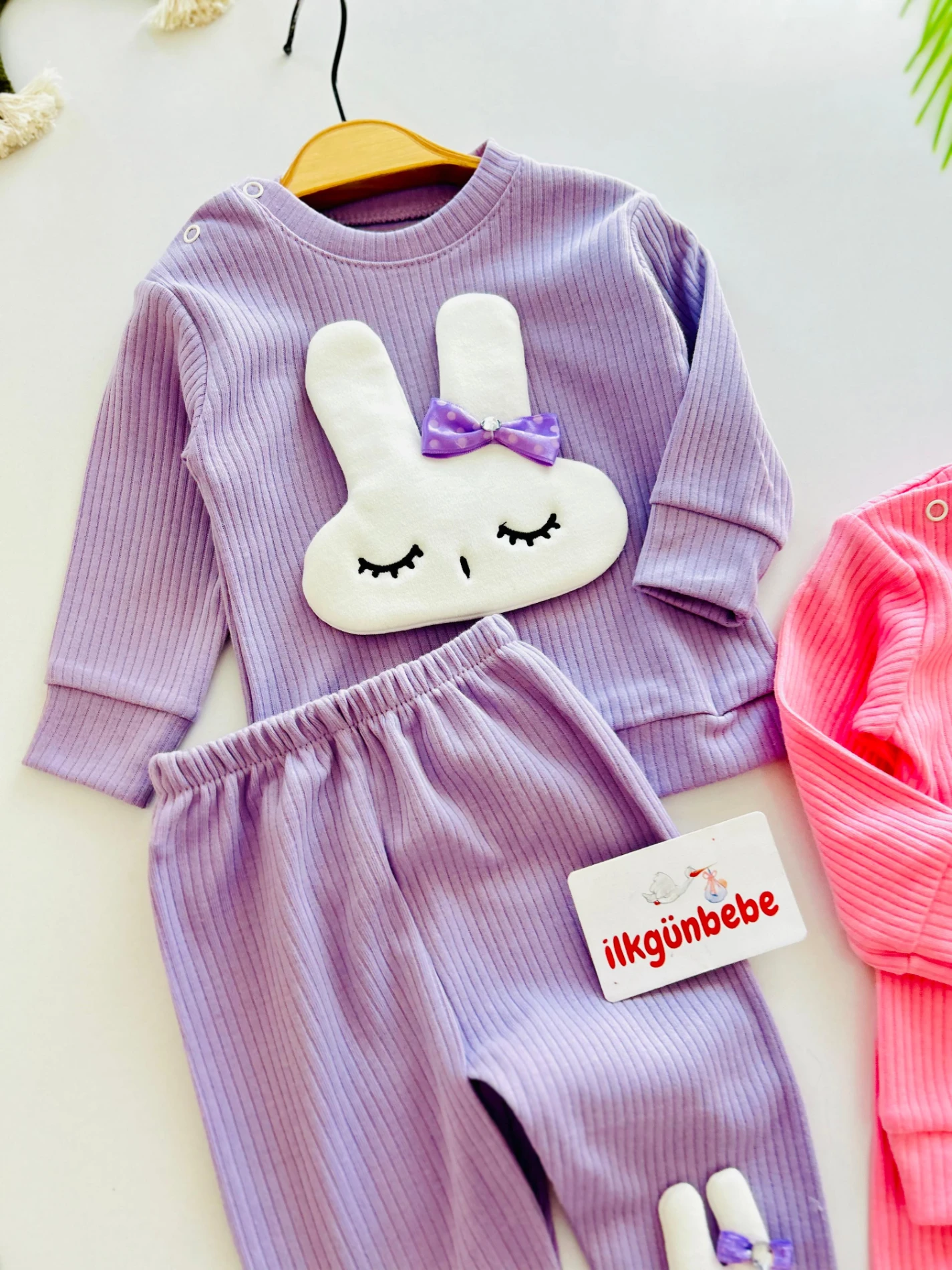 Sevimli Tavşancık Kabartma Detaylı 2’li Takım