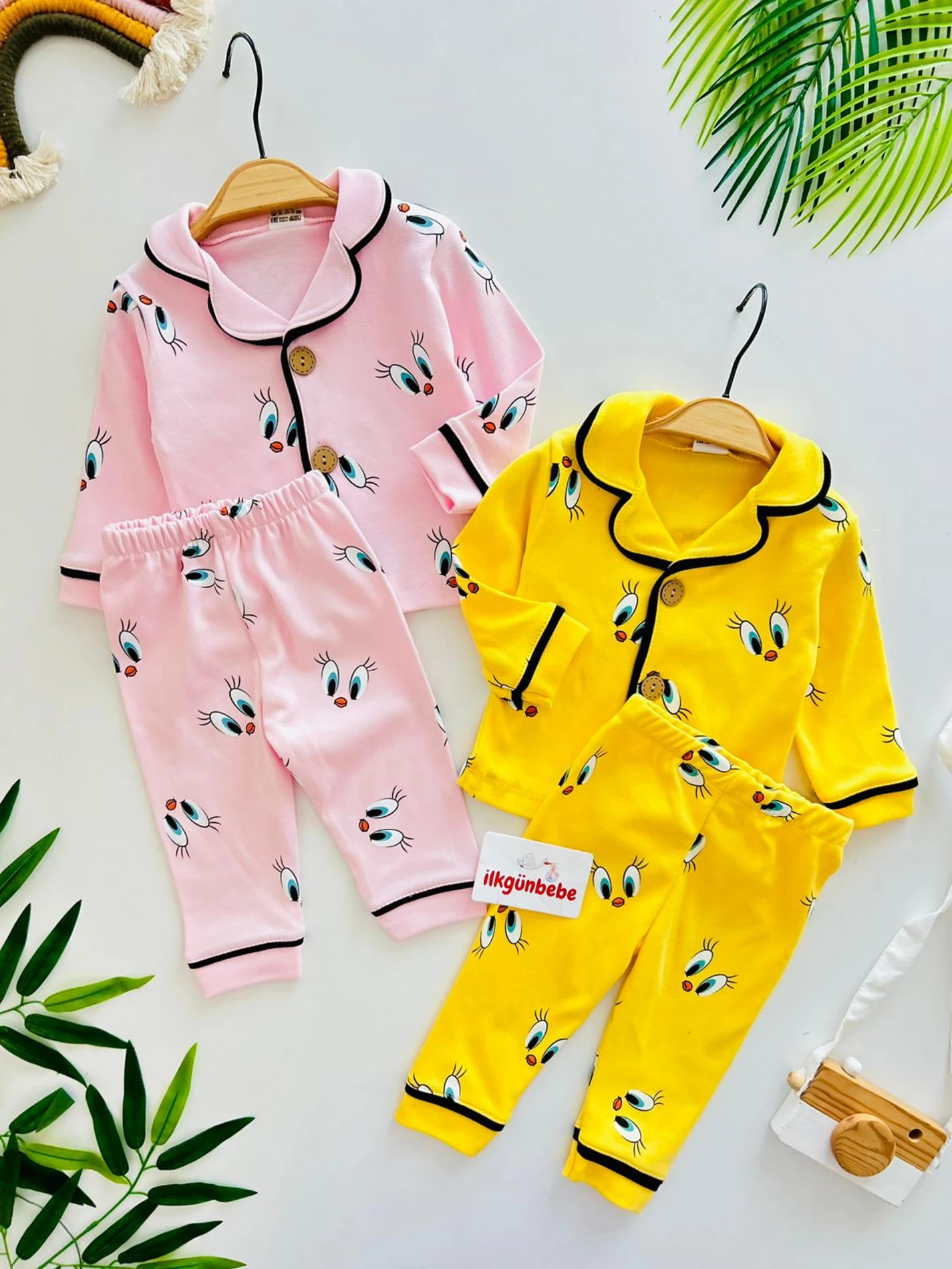 Tweety Desenli Bebe Yakalı %100 Pamuk Pijama Takımı