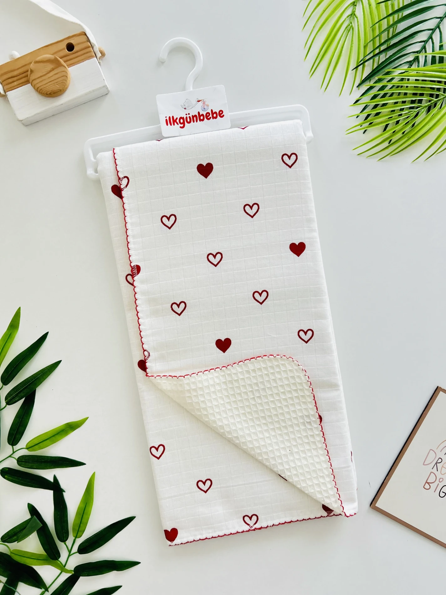 Kalp Müslin Kenarı Oyalı Pike Battaniye