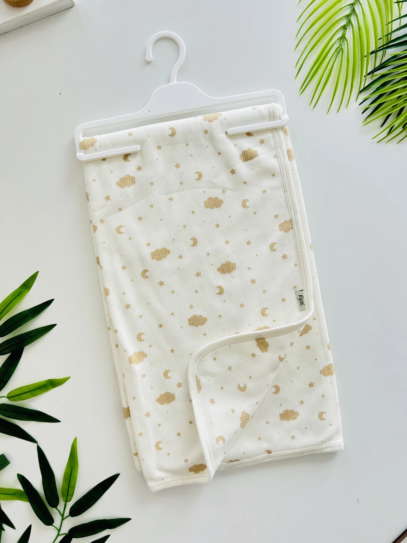 Ay Bulut Temalı Premium Kalite Yumuşacık 90*100 Battaniye