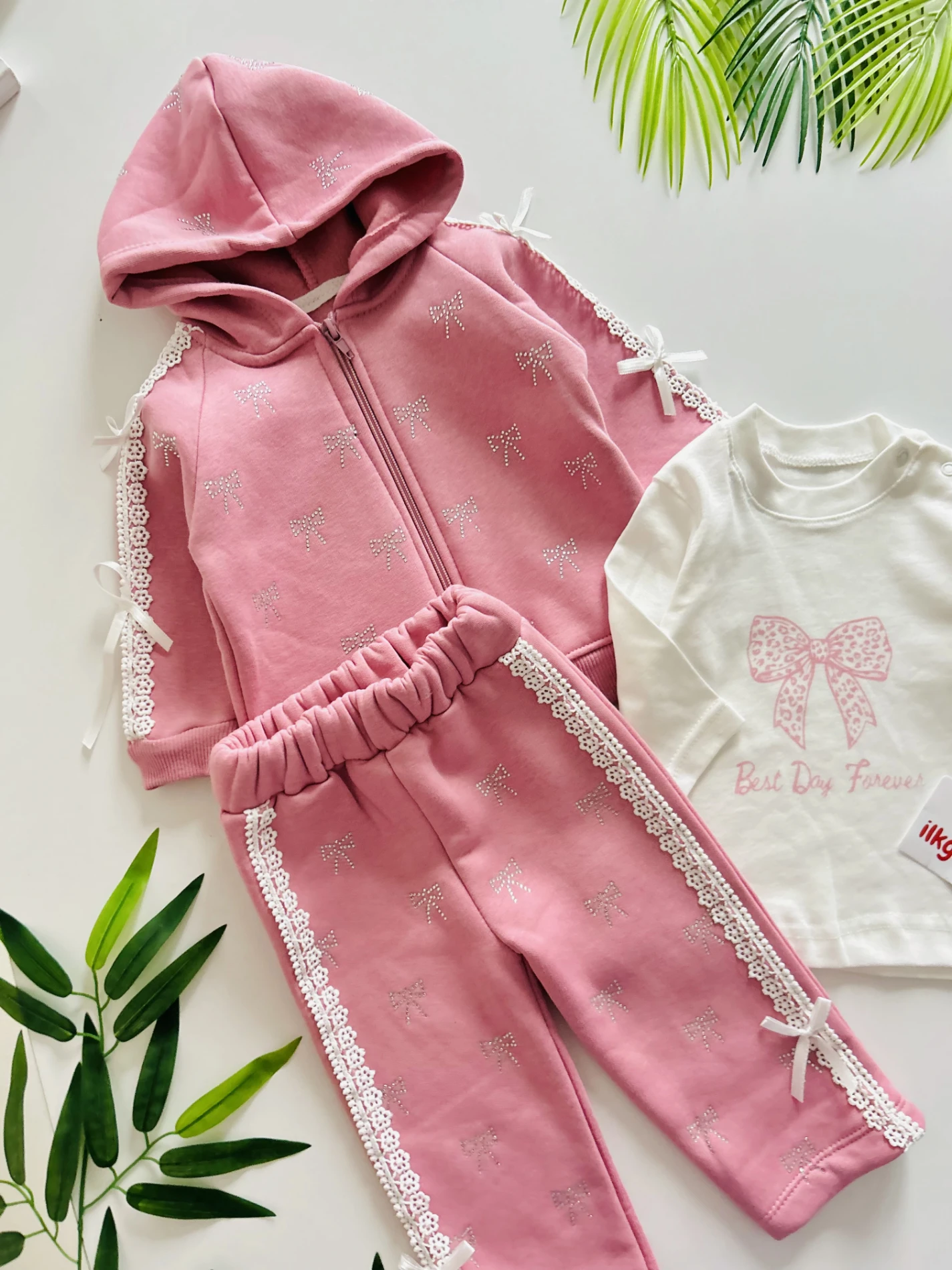 Taşlı Kurdale Desenli Fiyonklu Premium Kalite 3 İp Şardonlu 3’lü Özel Koleksiyon Takım