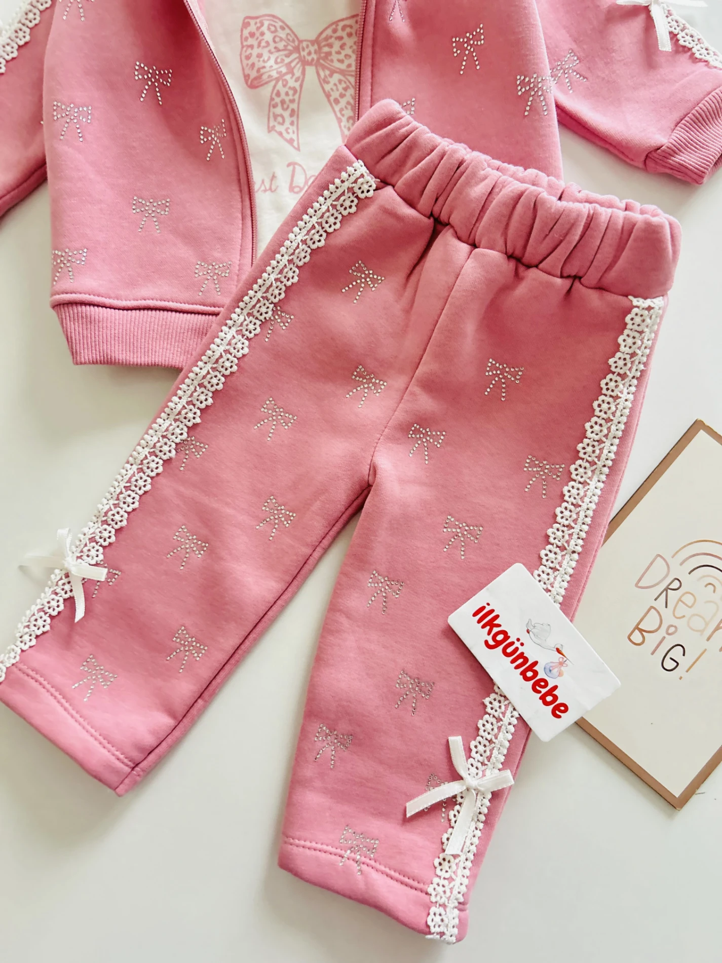 Taşlı Kurdale Desenli Fiyonklu Premium Kalite 3 İp Şardonlu 3’lü Özel Koleksiyon Takım