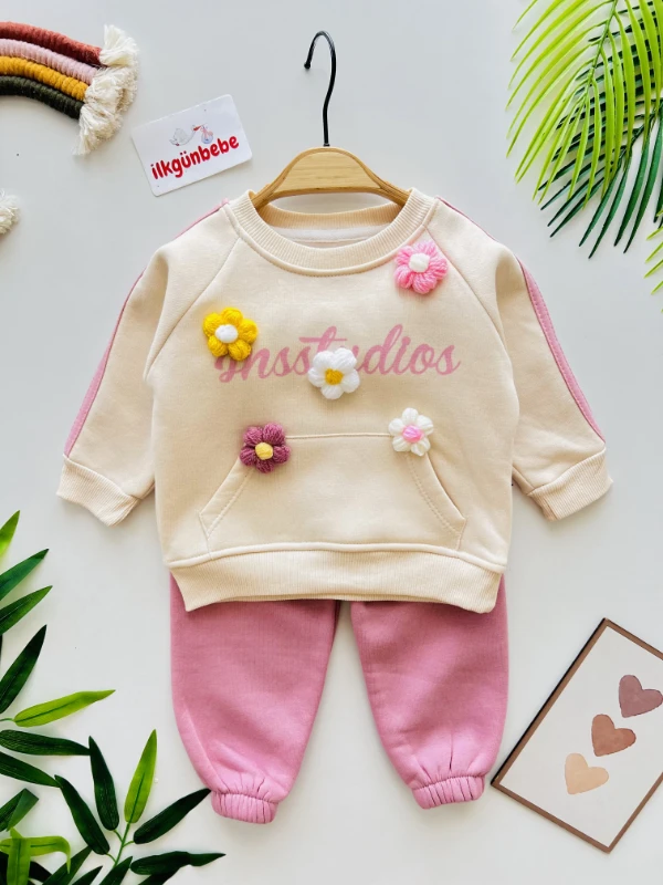 Çiçek Temalı  3 İp Şardonlu Kışlık  Takım