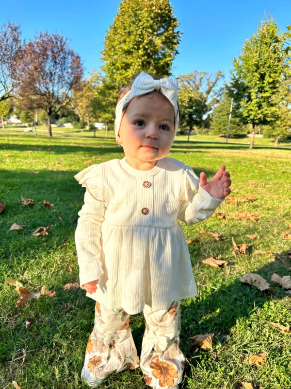 Bahar  Çiçekler İspanyol Paçalı %100 Pamuk Premium  Robadan Bluz Detaylı Mevsimlik 3 Lü Takım