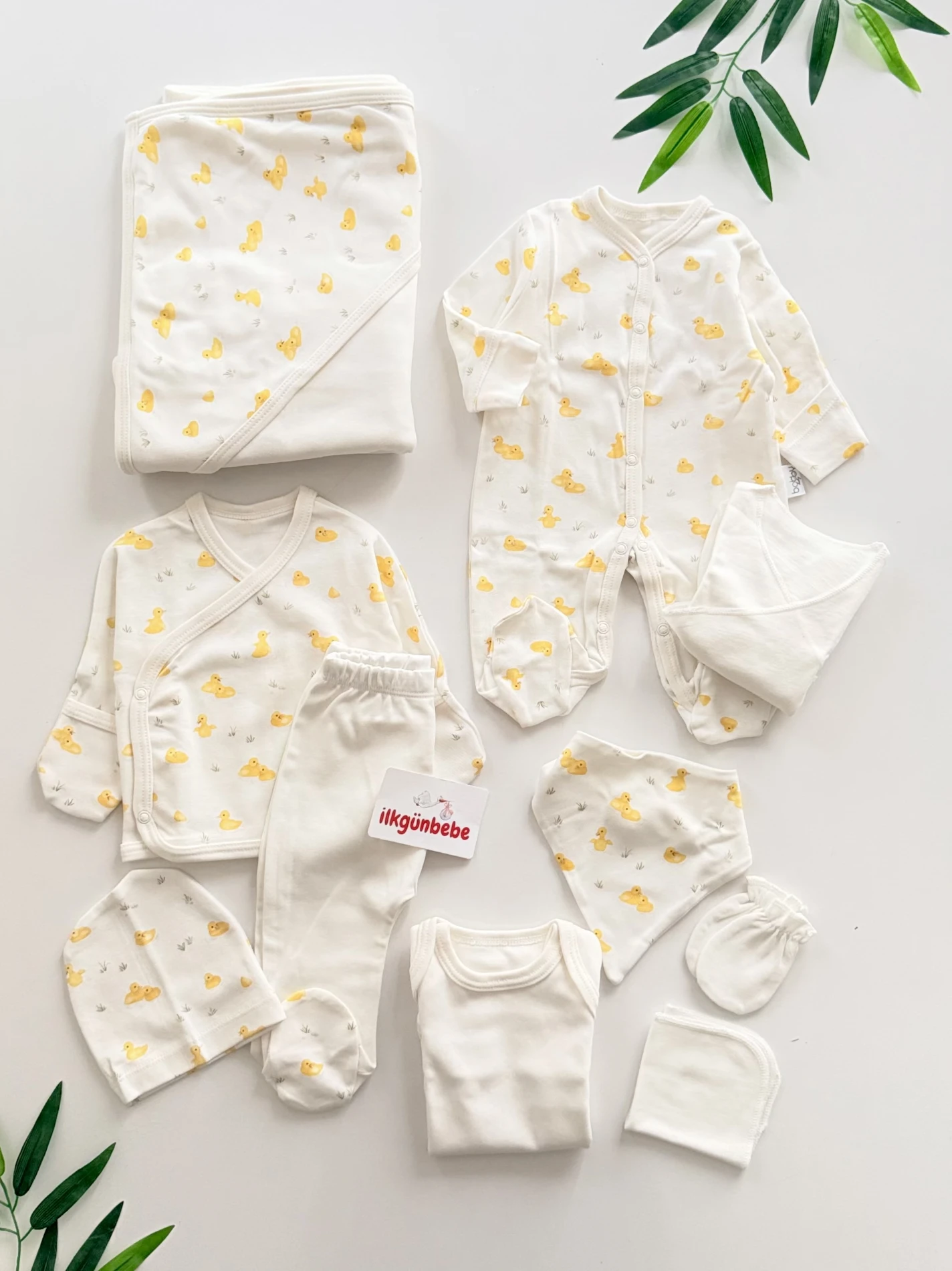 Ördek Desenli Unisex  %100 Pamuk 10 Parça Yenidoğan Set