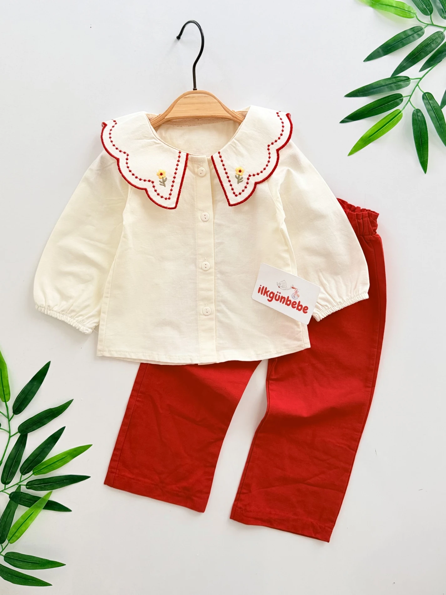 Papatya Nakışlı Yaka Detaylı Premium Kalite 2’li Takım