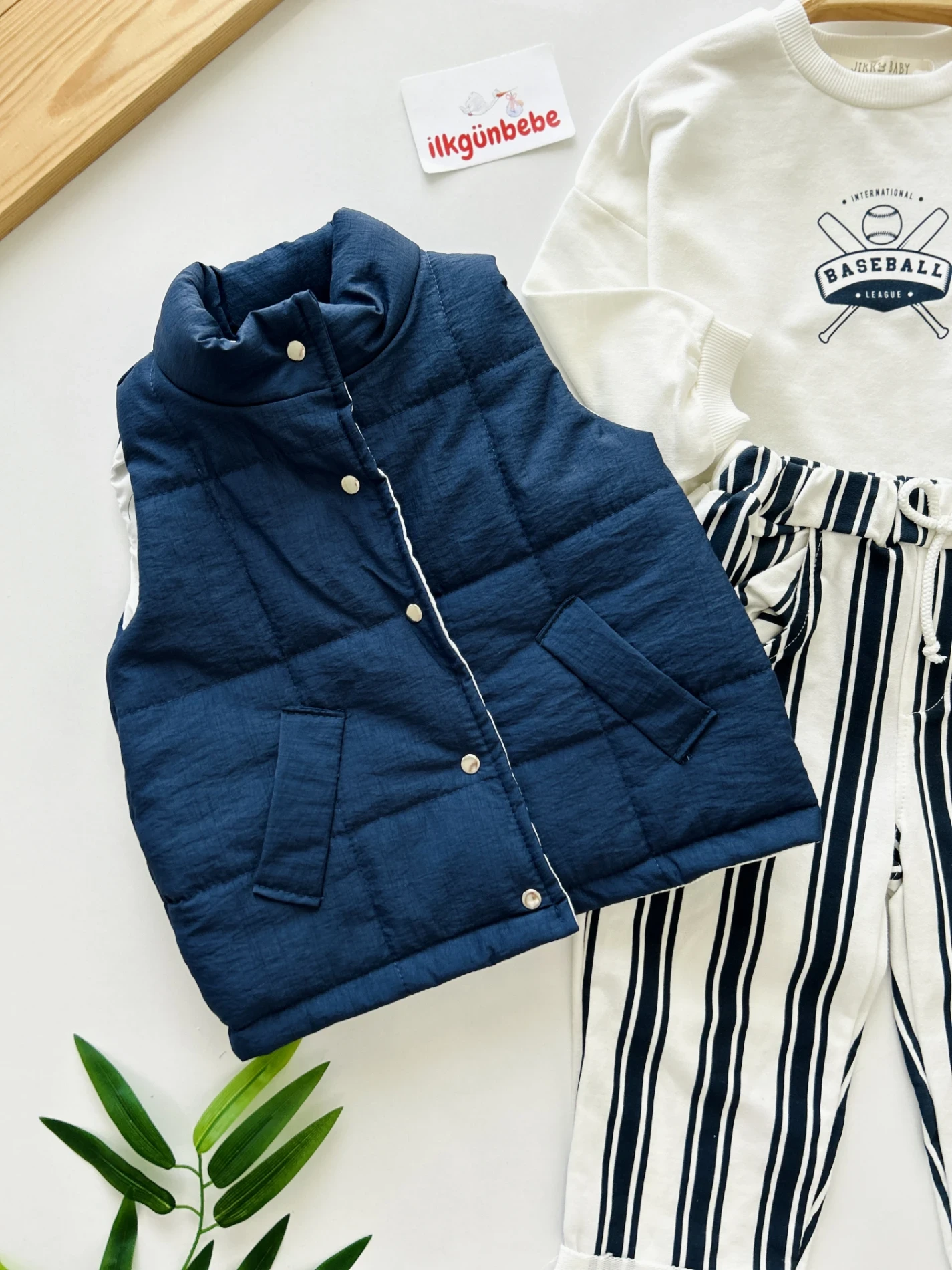 Baseball Basic Sweatli Şişme Yeleki Çizgili Pantalonlu Cool 3’lü Takım